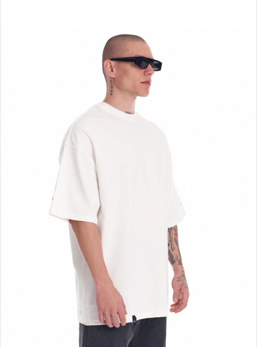 CAMISETA OVERSIZED WHITE