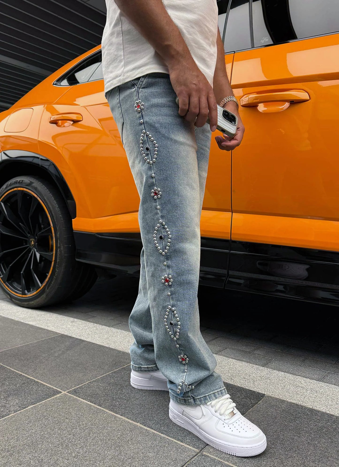 CALÇA JEANS BAGGY TACHAS CUSTOM LATERAL