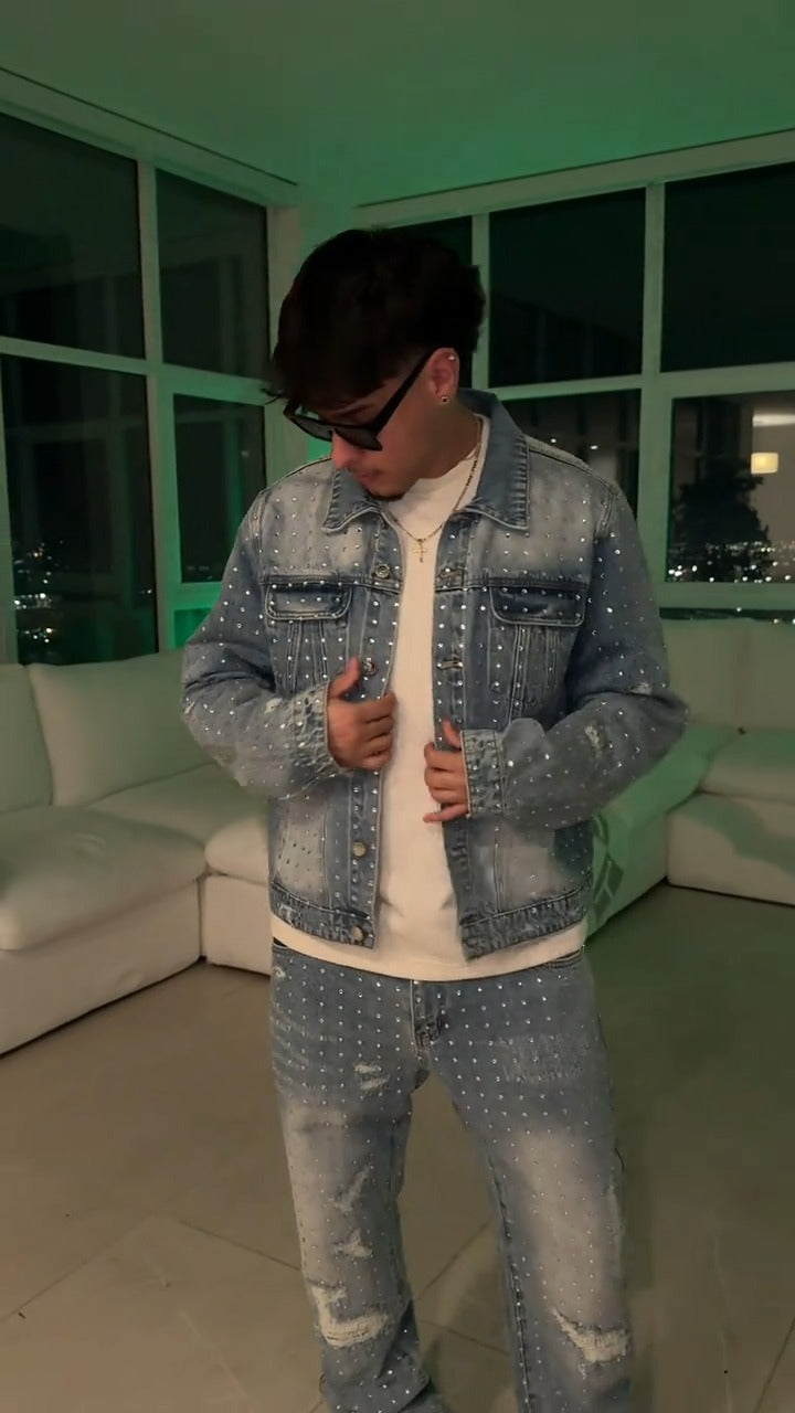 JAQUETA JEANS STRASS ✨