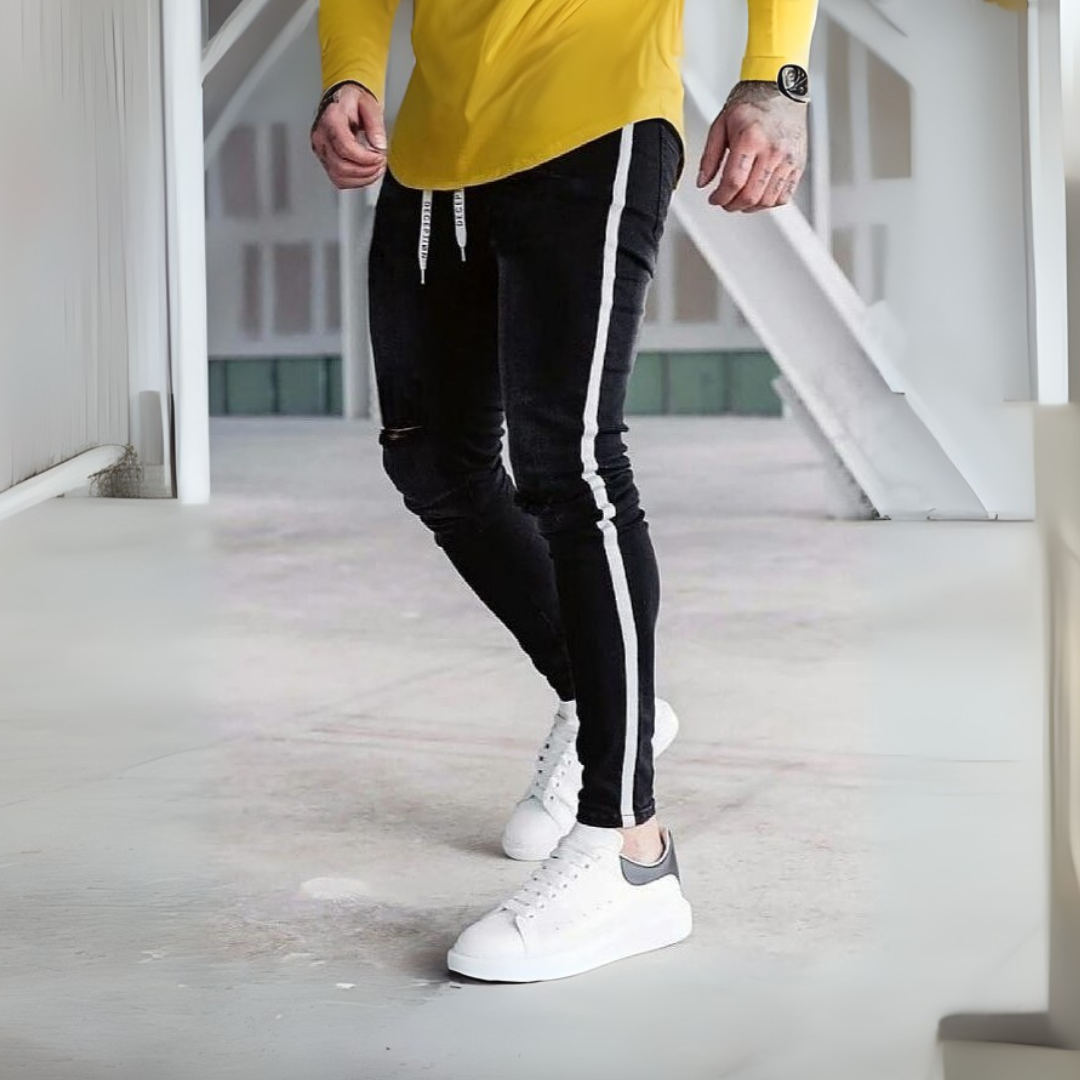 CALÇA JEANS BLACK DESTONADA FAIXA LATERAL
