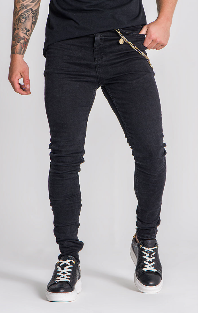 CALÇA PRETA SKINNY C/ DETAIL CORRENTE GOLD LATERAL