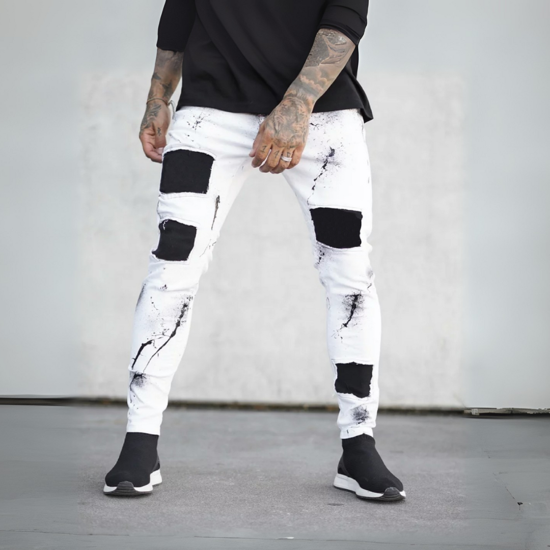 CALÇA BRANCA SKINNY PIGMENTADA C/ SOBREPOSIÇÃO