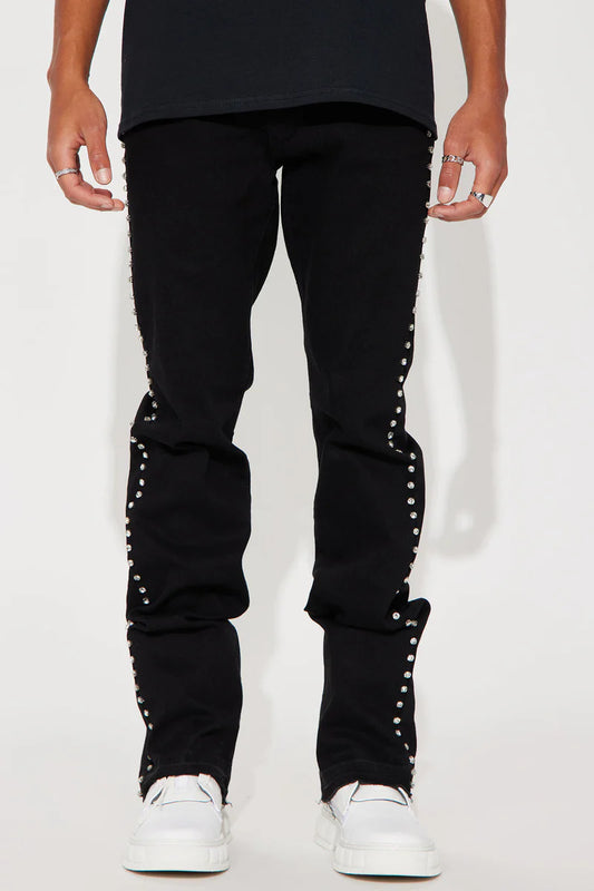 CALÇA BLACK JEANS FLARE STRASS LATERAL ✨