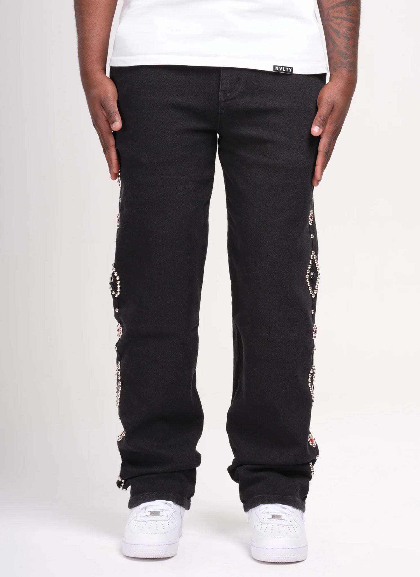 CALÇA BLACK BAGGY TACHAS CUSTOM LATERAL