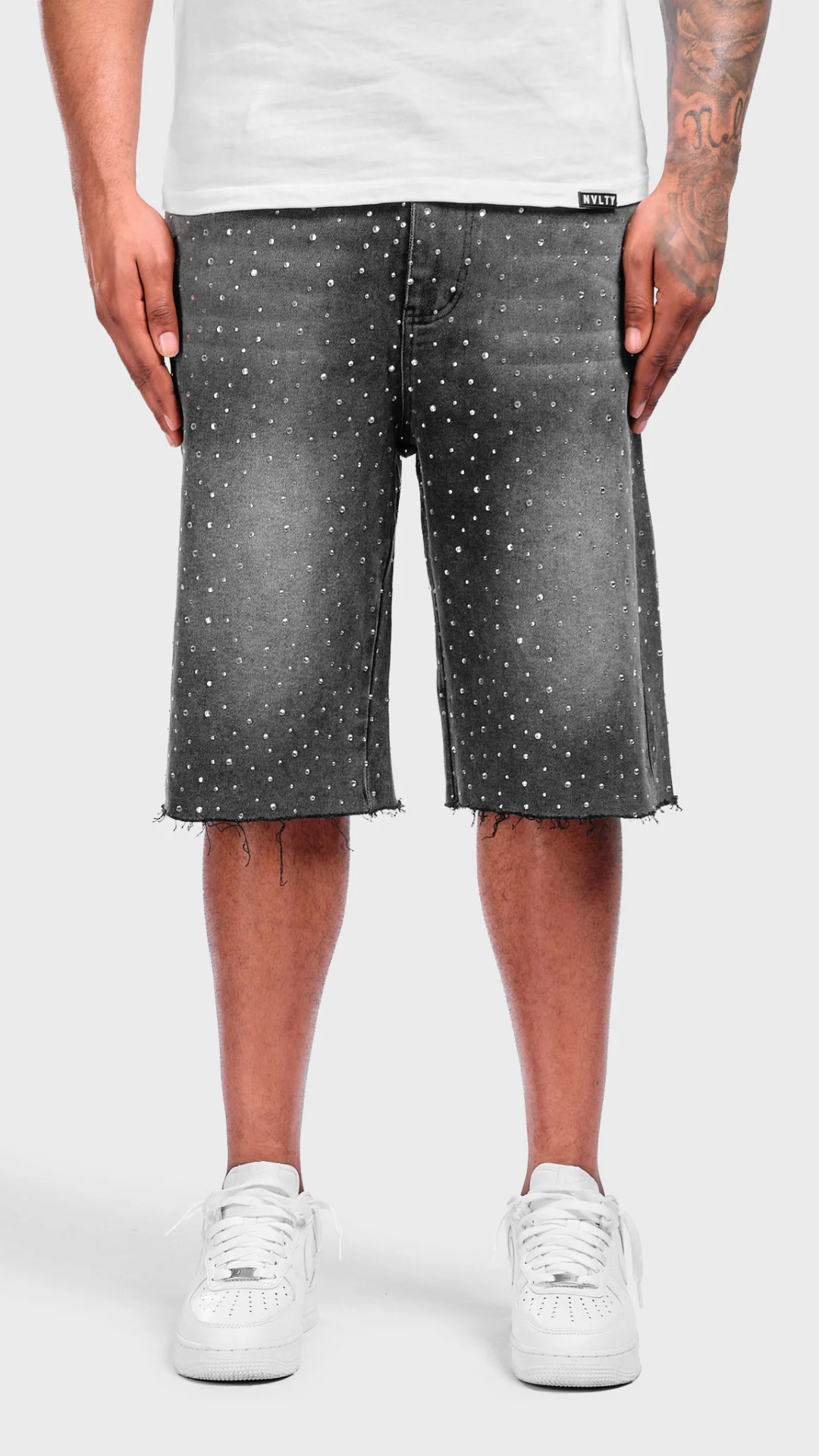 BERMUDA OVER CINZA JEANS STRASS ✨