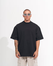 Carregar imagem no visualizador da galeria, CAMISETA OVERSIZED ALL BLACK
