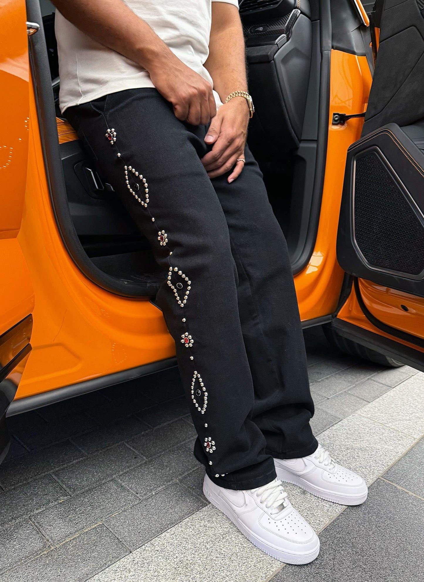 CALÇA BLACK BAGGY TACHAS CUSTOM LATERAL