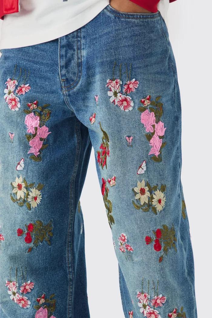 CALÇA JEANS BLUE OVERSIZED COM APLICAÇÃO 🌹