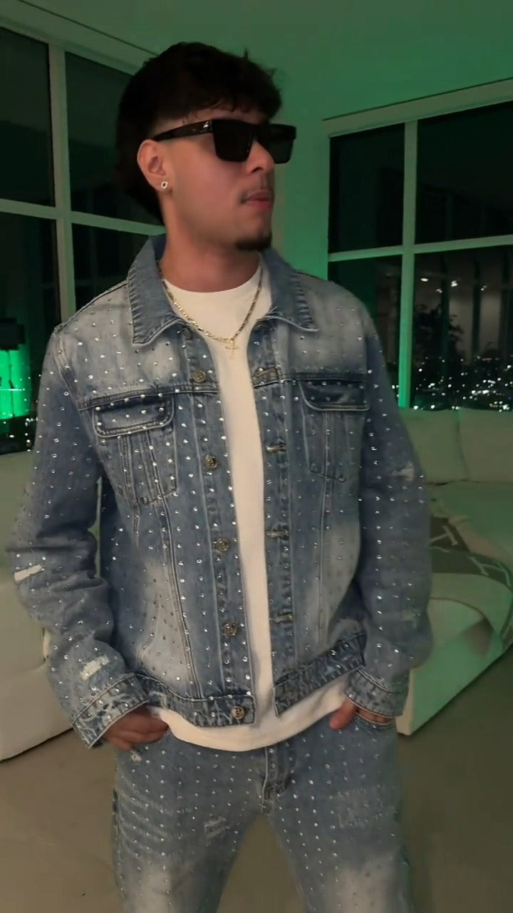 JAQUETA JEANS STRASS ✨