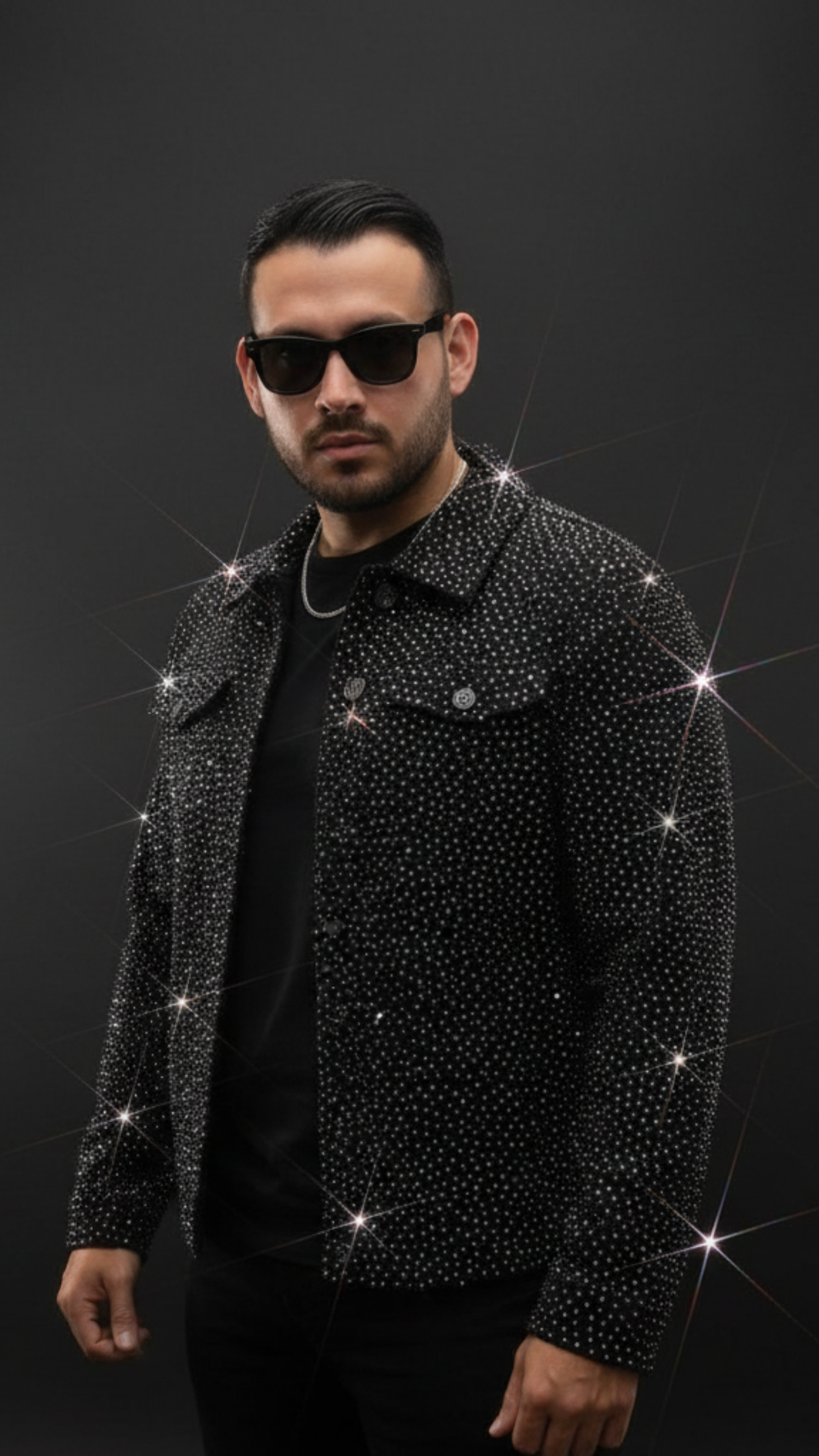 JAQUETA JEANS ALL BLACK STRASS ✨