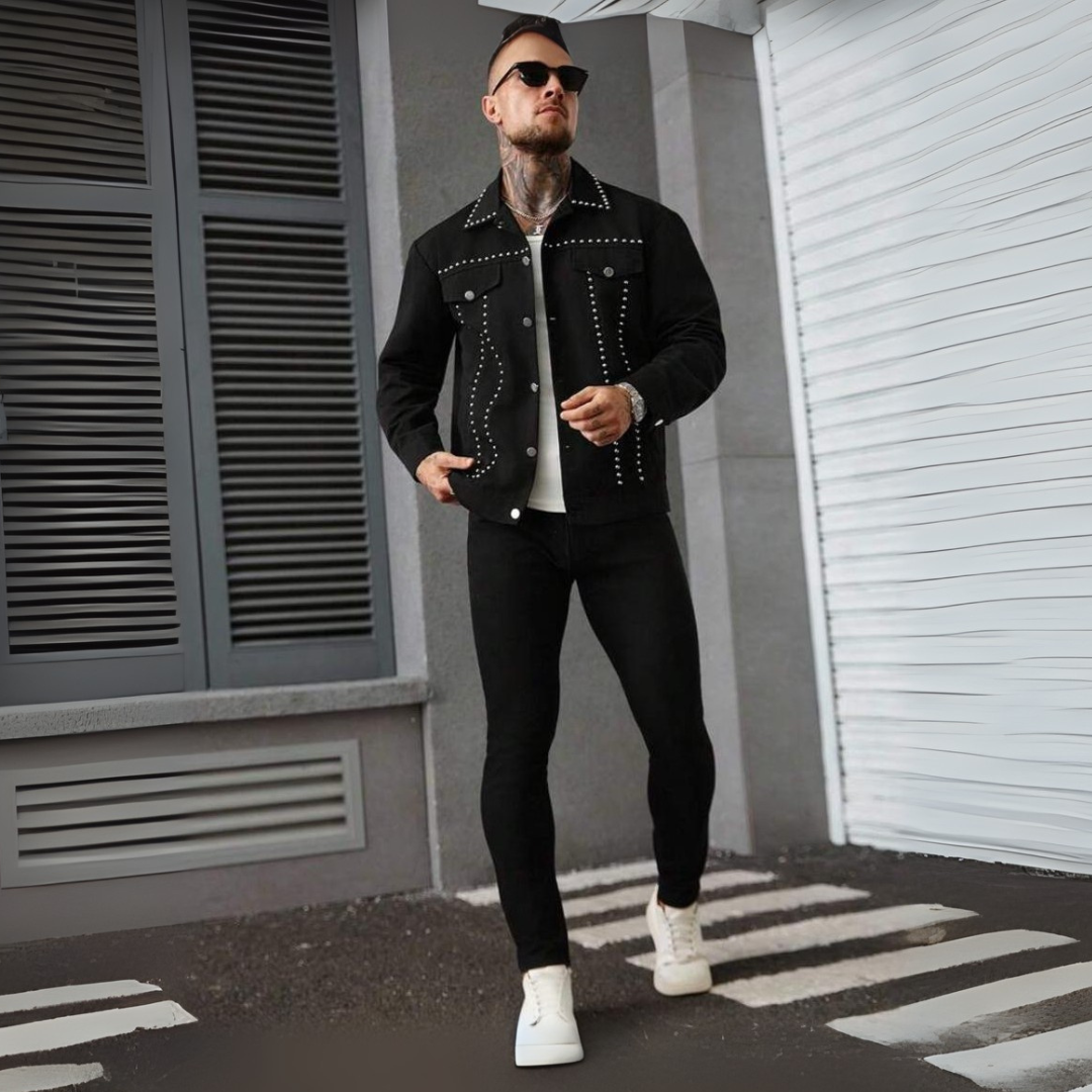 JAQUETA ZION JEANS ALL BLACK C/ SPAIKE