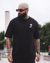 Carregar imagem no visualizador da galeria, CAMISETA BUNNY PRETA BALÕES 🎈
