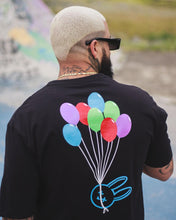 Carregar imagem no visualizador da galeria, CAMISETA BUNNY PRETA BALÕES 🎈
