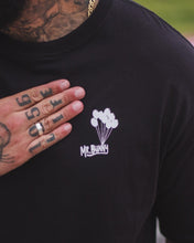 Carregar imagem no visualizador da galeria, CAMISETA BUNNY PRETA BALÕES 🎈
