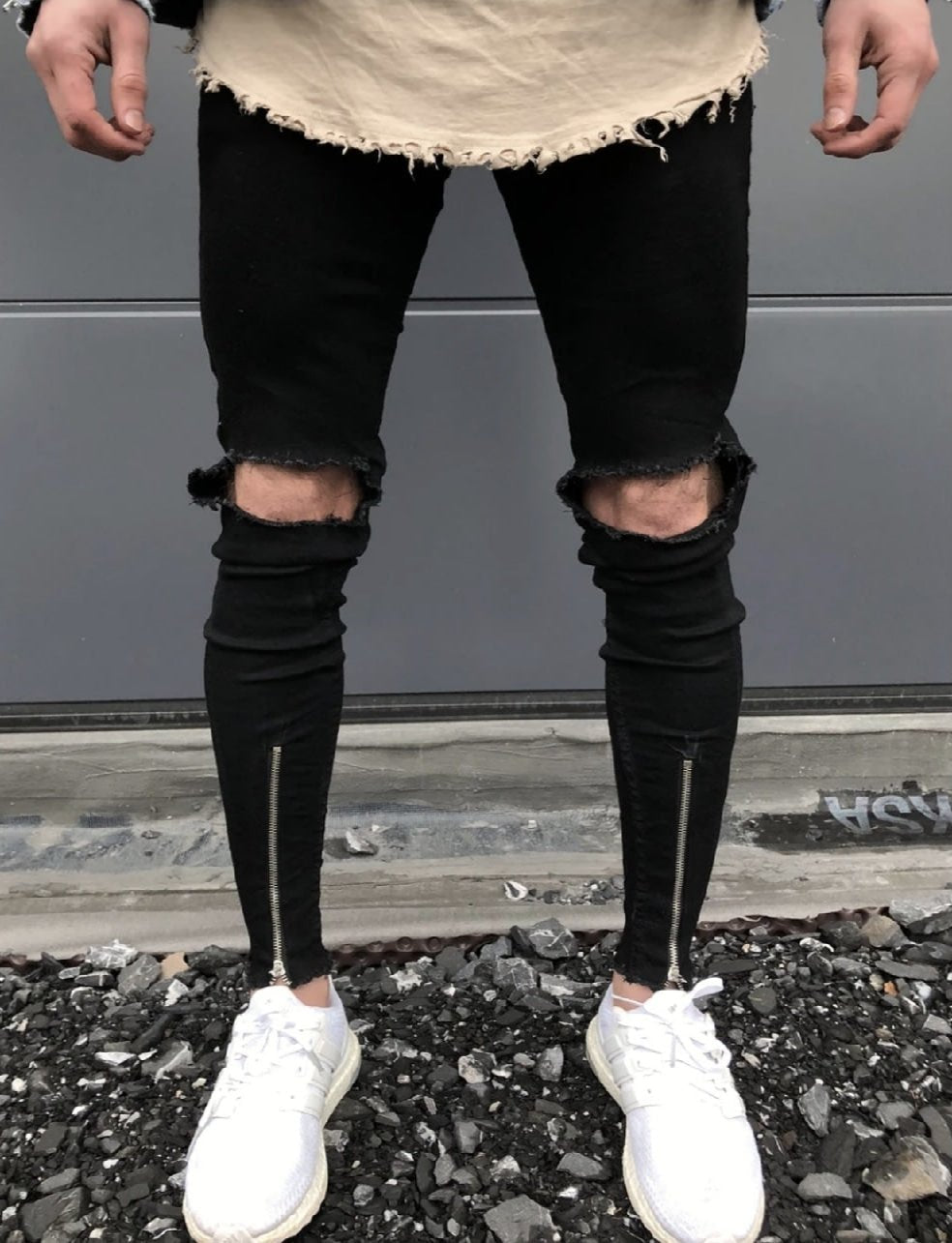 CALÇA JEANS BLACK MUNICH ZÍPER NA BARRA