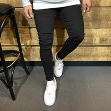 Carregar imagem no visualizador da galeria, CALÇA JEANS BLACK C/ ZÍPER NO CALCANHAR
