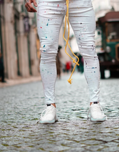 Carregar imagem no visualizador da galeria, CALÇA BRANCA SKINNY PIGMENTADA
