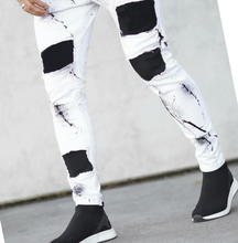 Carregar imagem no visualizador da galeria, CALÇA BRANCA SKINNY PIGMENTADA C/ SOBREPOSIÇÃO
