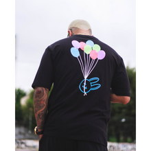Carregar imagem no visualizador da galeria, CAMISETA BUNNY PRETA BALÕES 🎈
